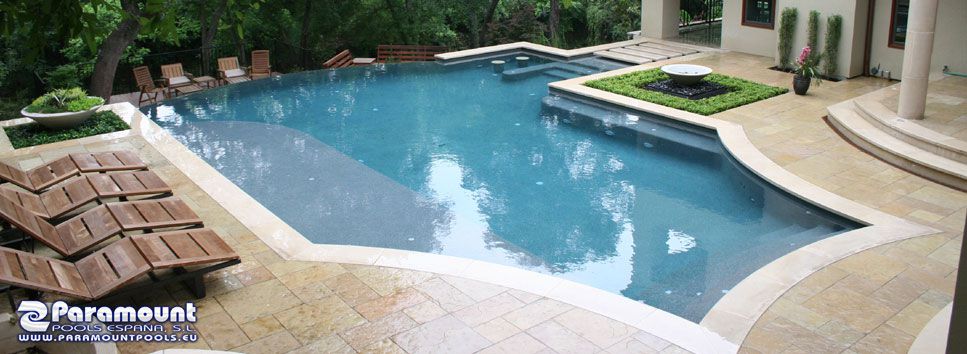 Piscina con Pool Valet Retro